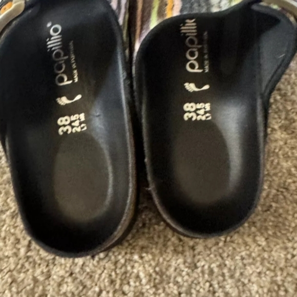 Striped Buckle Sandals - Picture 4 of 4